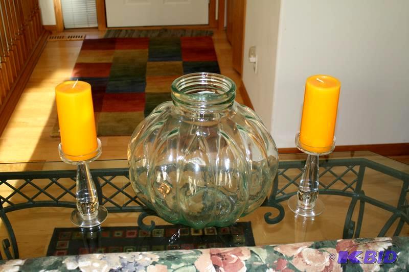 lot 63 image: Made in Italy glass decanter 13x13" and ...