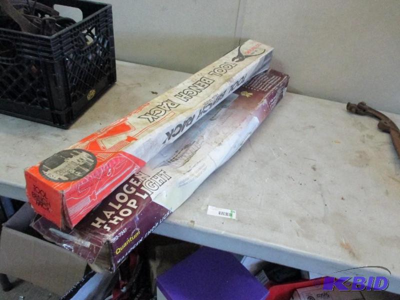 lot 139 image: New tool organizer and work light...