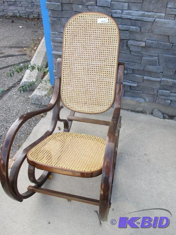 lot 161 image: rocking chair, excellent condition...