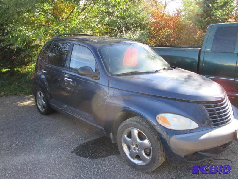 lot 4 image: Year 2002 Make Chrysler Model PT Cruiser V...