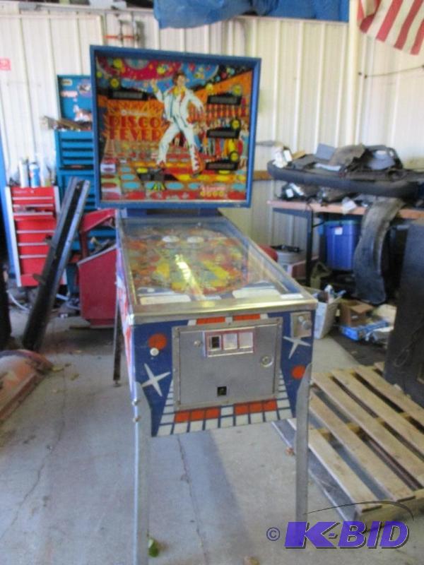 lot 78 image: Disco Fever Pinball machine, powers up but do...