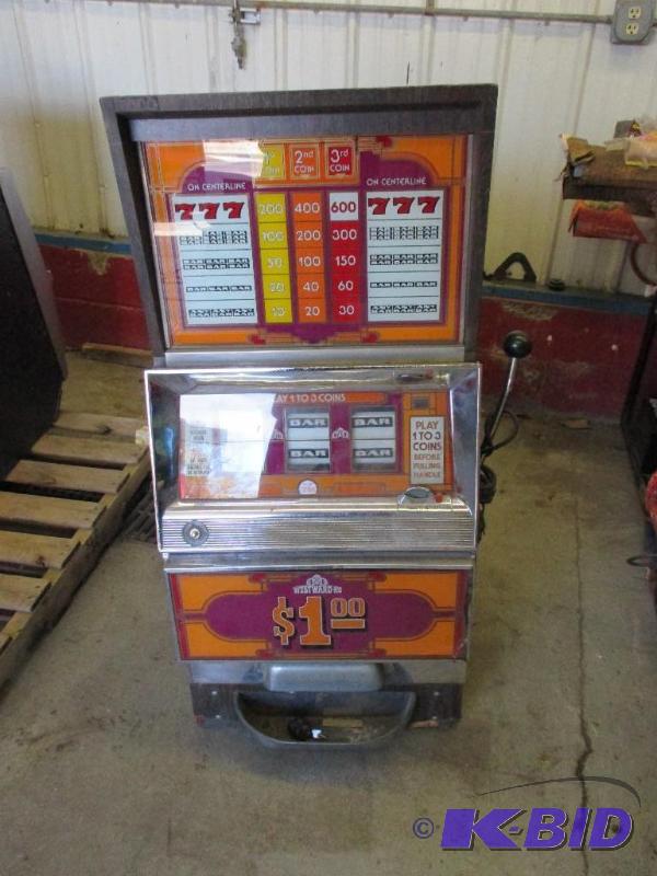 lot 79 image: Westward Ho slot machine, works...