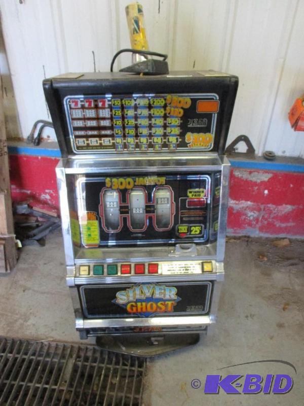 Silver ghost slot machine