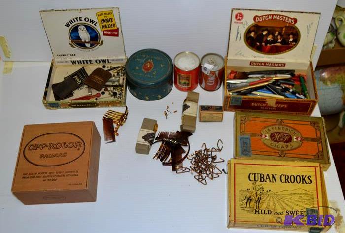 Vintage cigar boxes - Dutch Master, White Owe...