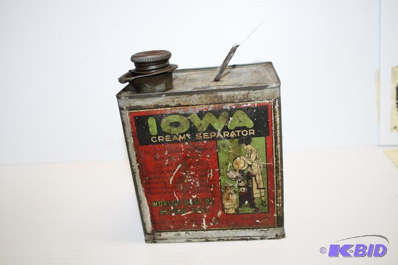 Iowa cream separator oil can 7x3x6&quot vint...