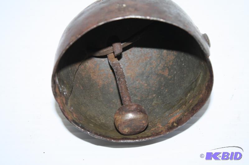 Cow bell 4&quot vintage...