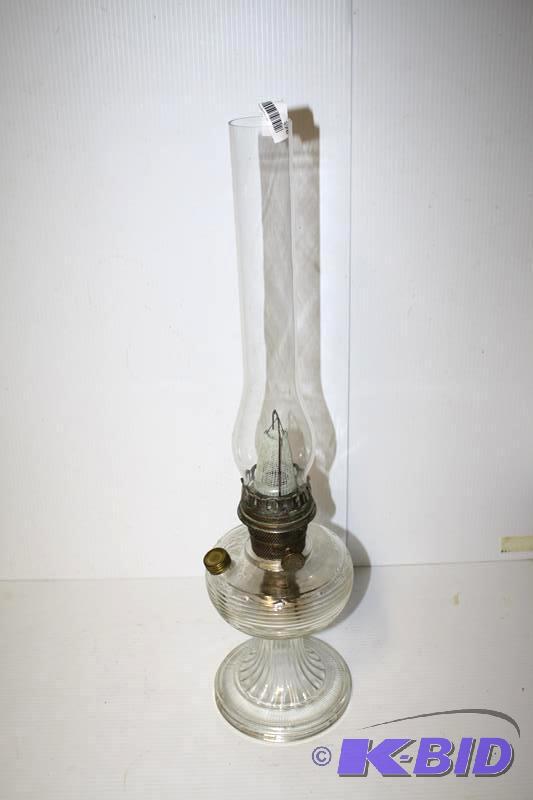 Vintage Aladdin model B kerosene lamp 26&quot...
