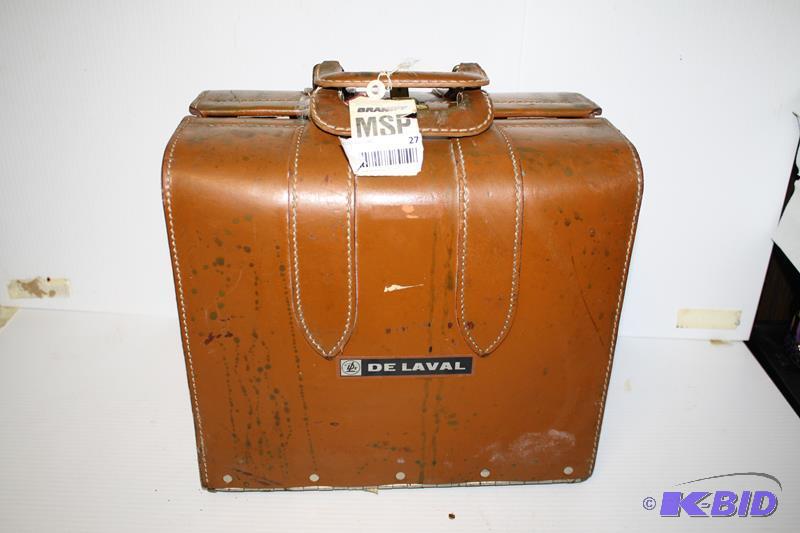 Large leather breif case 8x12x14&quot...