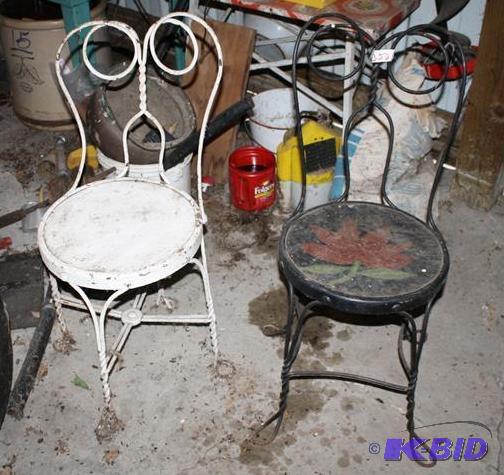 Vintage wire chairs...