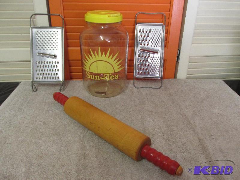 Vintage Made In Sweden Grater, Vintage Red Handled Rolling Pin in GREAT condition, 