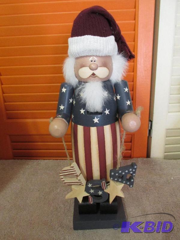 Santa Nut Cracker
