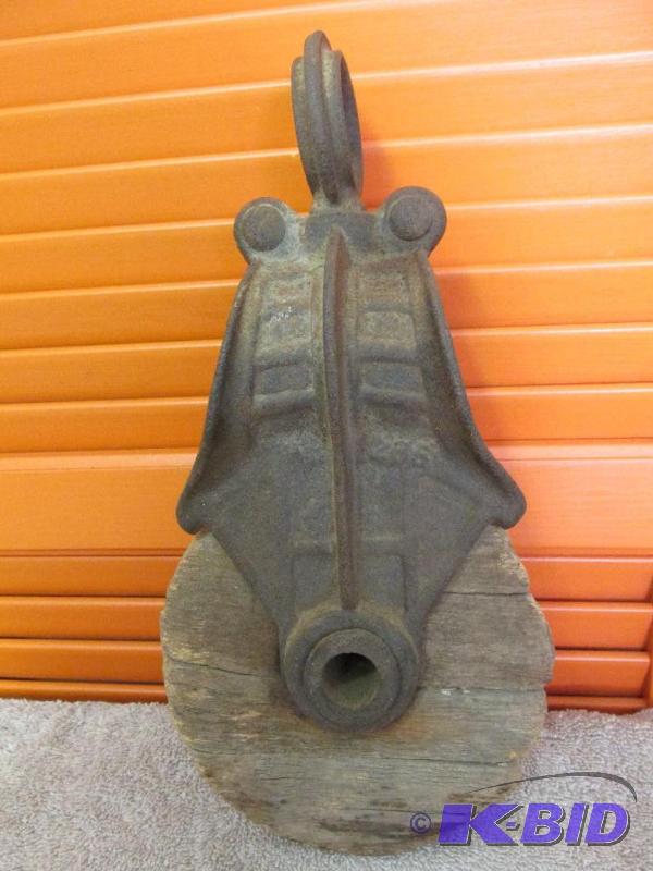 Antique, Vintage, Collectible Wooden Wheel Pulley