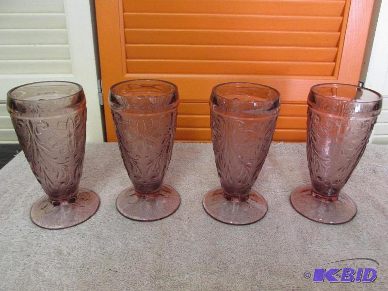 Brand New in the Box - 4 Glasses - VERY NICE