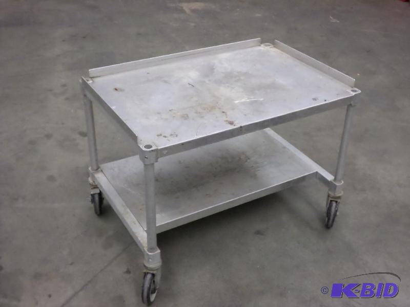 lot 33 image: 24&quotx36" Aluminum 2-Level Cart...