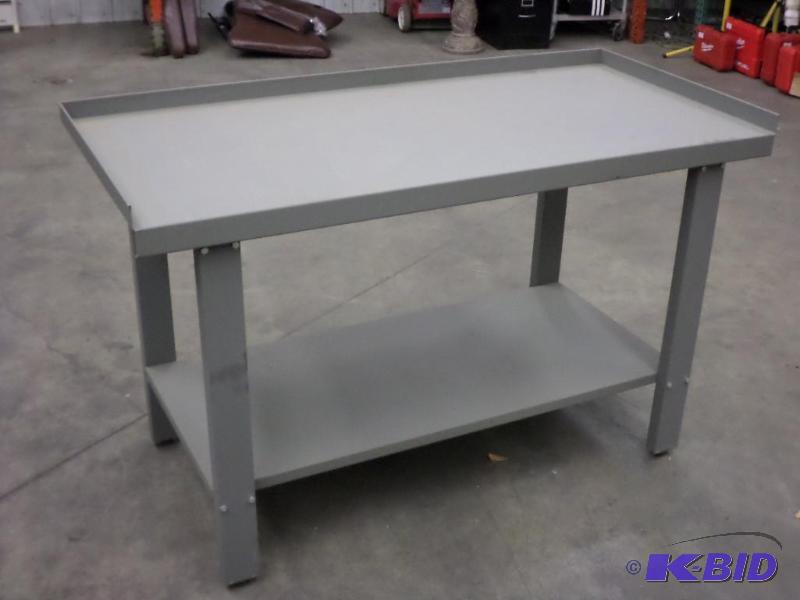 lot 51 image: Nice 24&quotx36&quotx60" Steel Shop Ta...