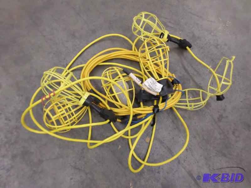 lot 60 image: Multi-Light Work Light Strip, No Plug...