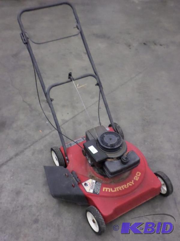 lot 93 image: Murray 20" Lawn Mower...