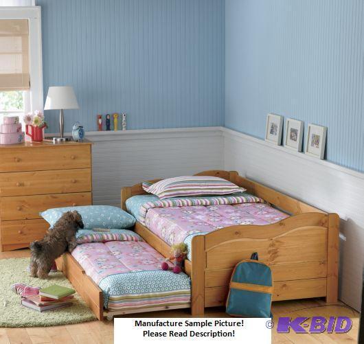 Pine Day Bed With Trundle -&nbspSend them of...