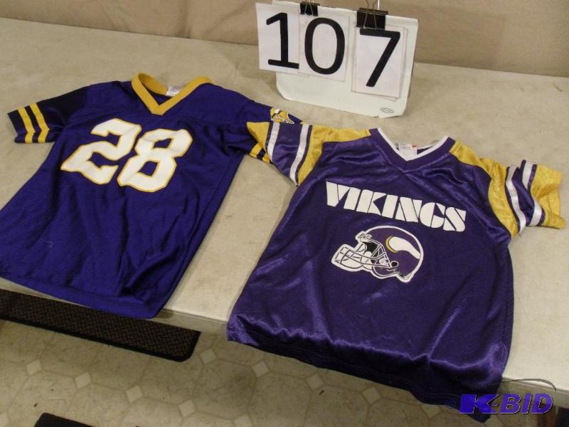 lot 107 image: 2 Kids Small (6-7 and 8-10) Minnesota Vikings...