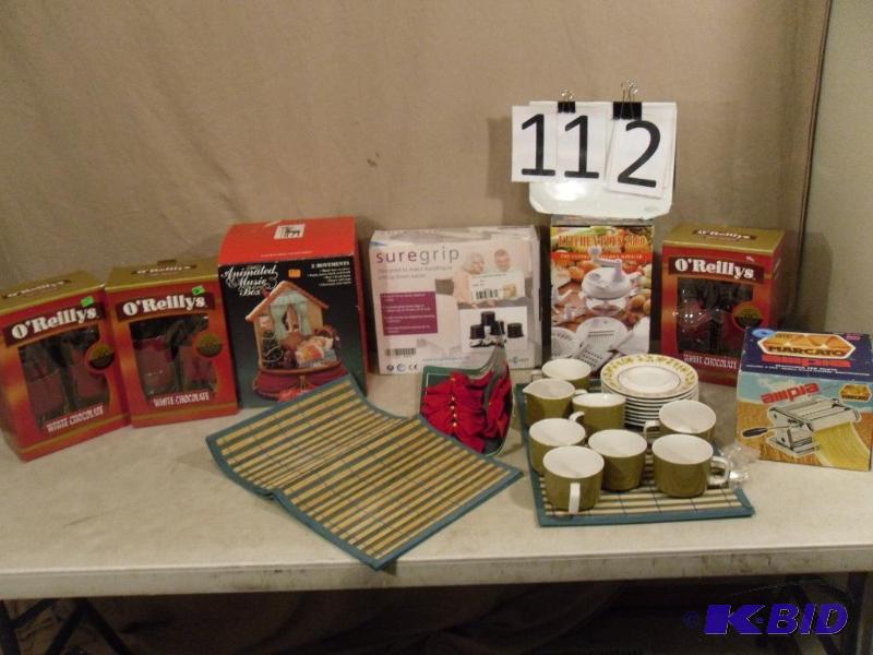 lot 112 image: Marcato&nbspPasta Maker (Made in Italy), Gla...