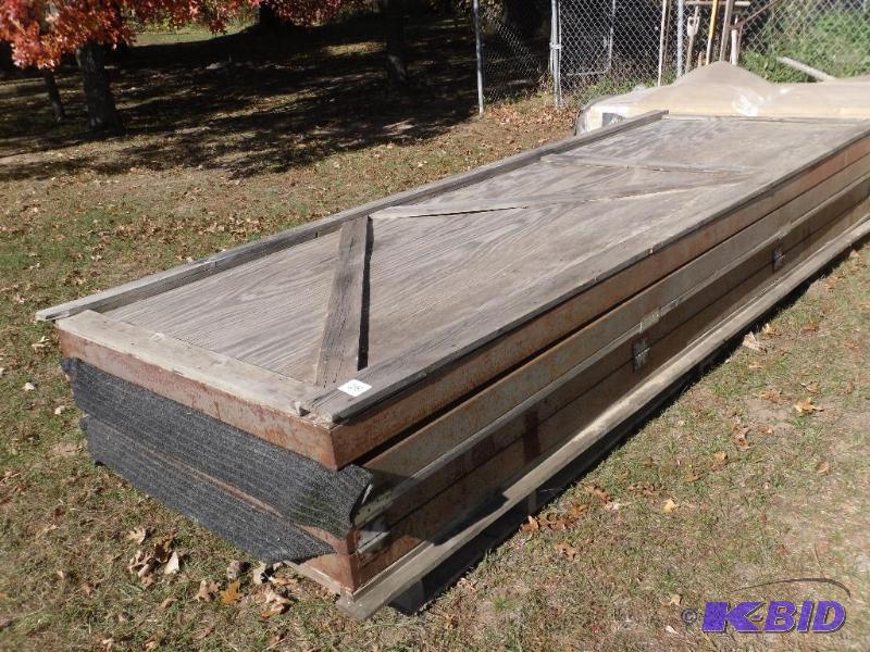 lot 28 image: 16 X 12 Steel frame bi-fold doors for barn,...