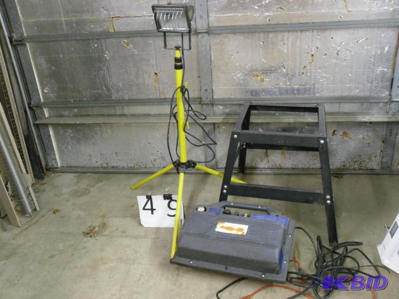 lot 49 image: Electric Pressure Washer (untested, no wand o...
