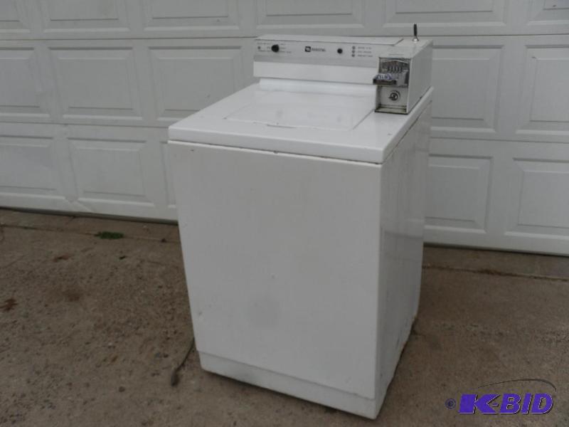 lot 6 image: Maytag Coin Operated Commercial Clothes Washe...