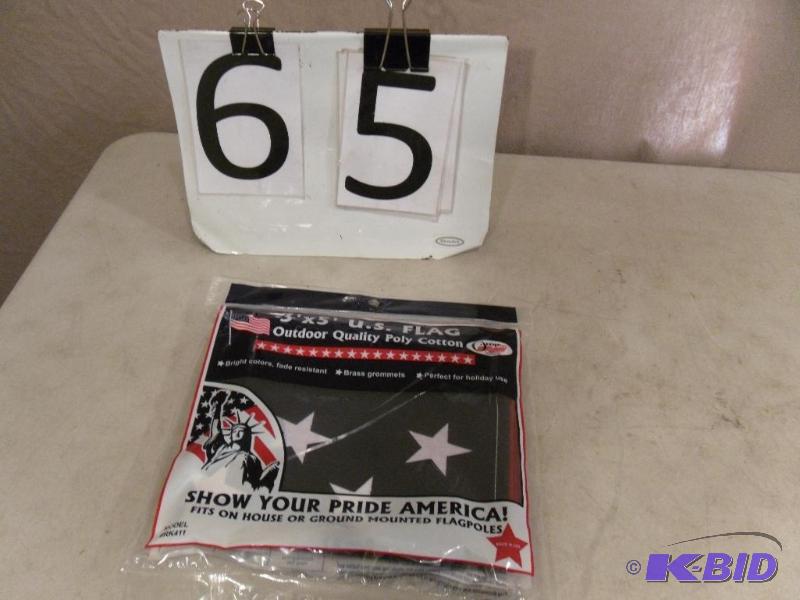 lot 65 image: New 3 x 5 American Flag. Outdoor Quality Po...
