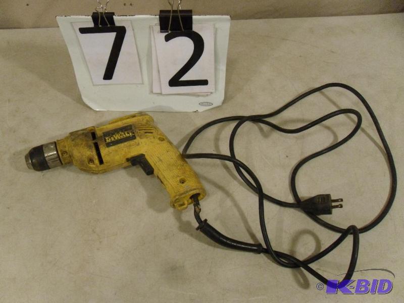 lot 72 image: DeWalt&nbspDW106 Drill. Tested and Works. Co...