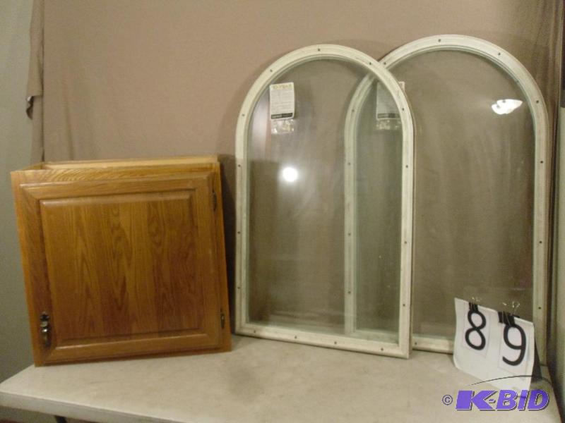 lot 89 image: 2 Vinyl Framed Insulated Glass Windows. Appro...