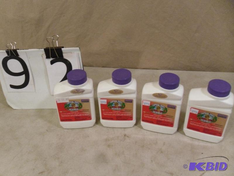lot 94 image: 4 New Bottles of Bonide Captain Jacks Dead Bu...