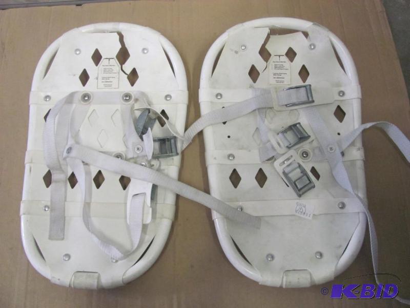lot 38 image: The snow will be back. Be ready with this pai...