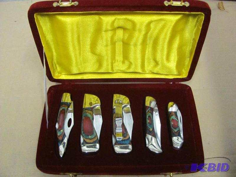 lot 77 image: This NEW 5-Piece Collector Pocket Knife Set w...