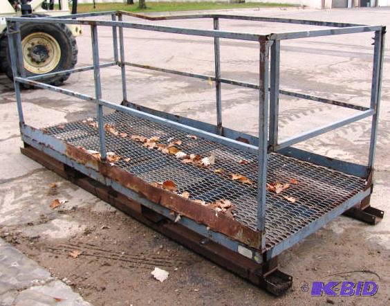 lot 62 image: Work Platform 12x48" side forklift pock...