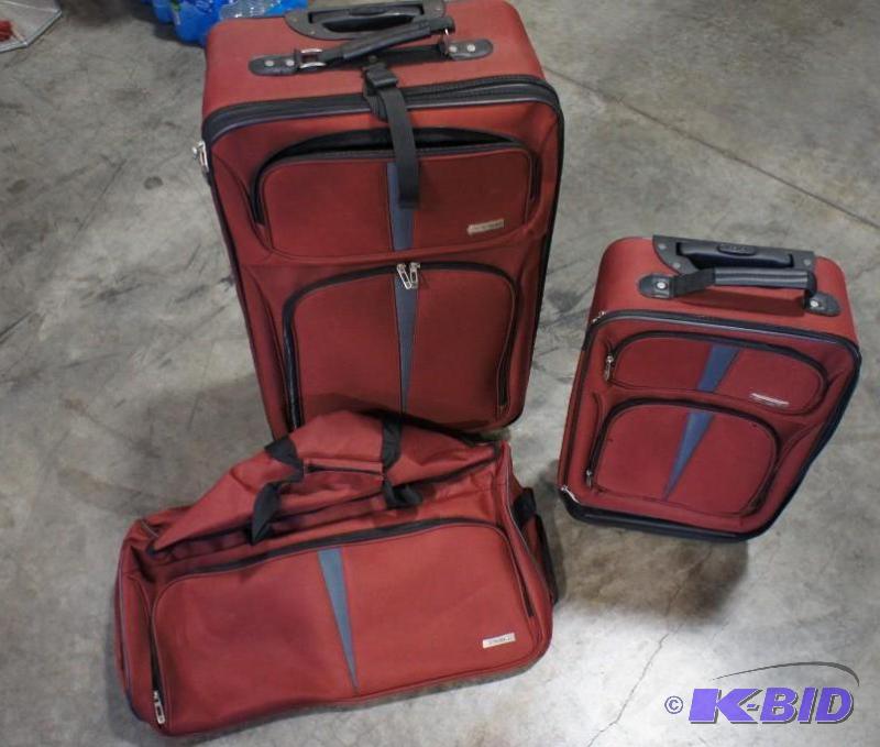 Tag 3pc luggage set. Biggest bag is 17&quot ...