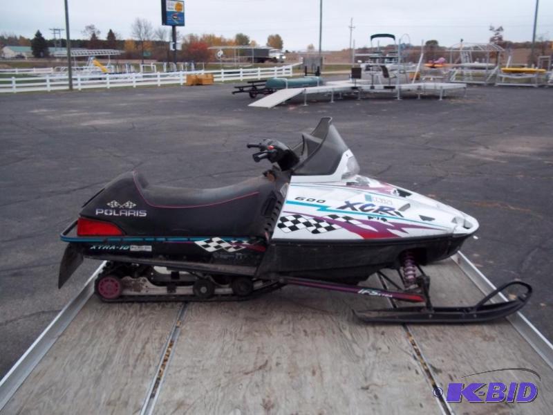 lot 6 image: 1997 Polaris Snowmobile   XCR SE,  600cc  528...