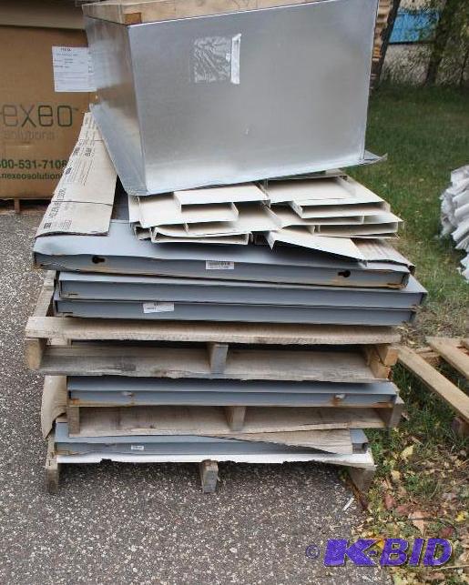 lot 8 image: Hollow Brand approx. 7 Steel doors and misc s...