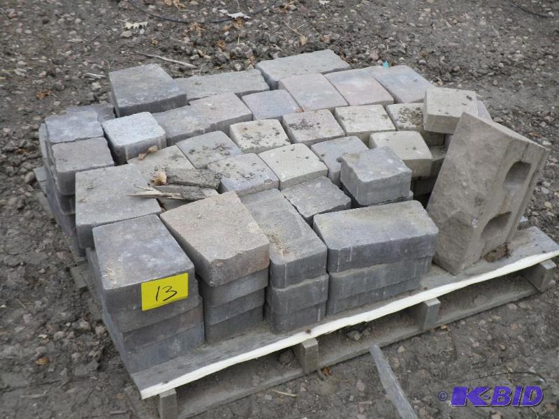 Pallet Of Mixed Landscape Block...