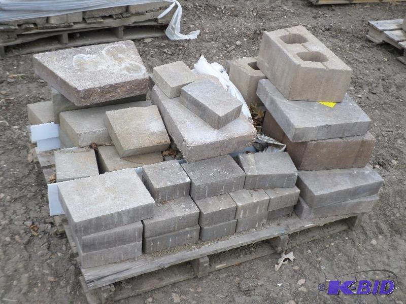 Pallet Of Mixed Landscape Block...