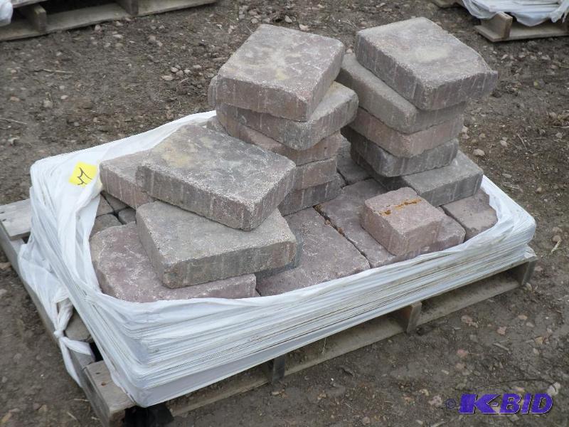 Pallet Of Mixed Borgert Landscape Block...