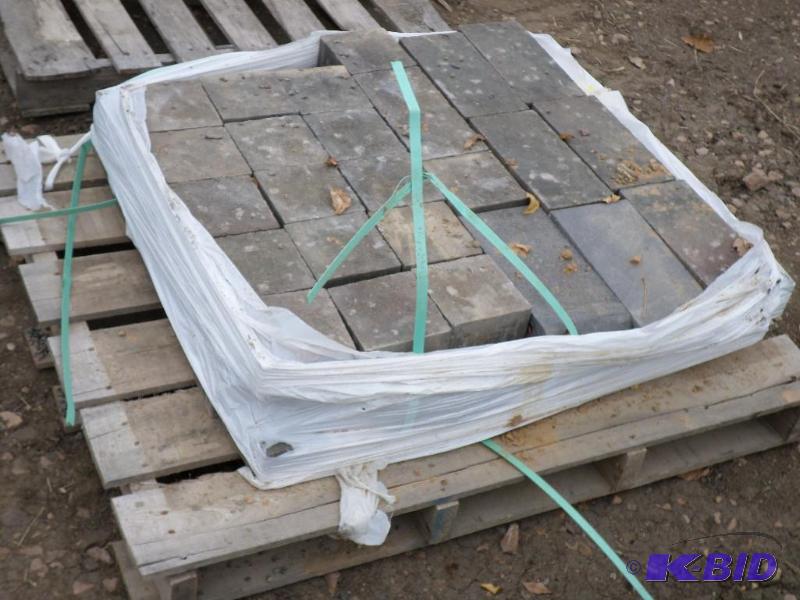 Pallet Of Anchor Landscape Block...