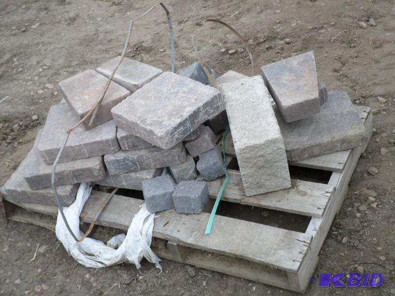 Pallet Of Mixed Landscape Block...
