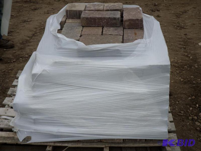 Pallet Of Borgert Tumbled Landscape Block...