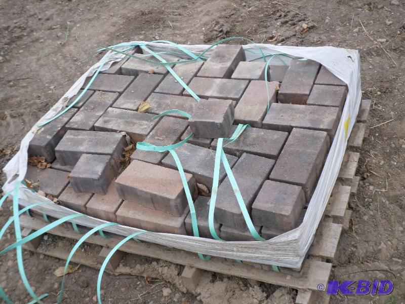 Pallet Of Anchor Permeable Landscape Block...