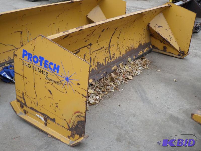 Pro-Tech SP10S Snow Pusher, 10ft Width, Rubbe...