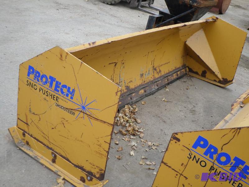 Pro-Tech SP10S Snow Pusher, 10ft Width, Rubbe...