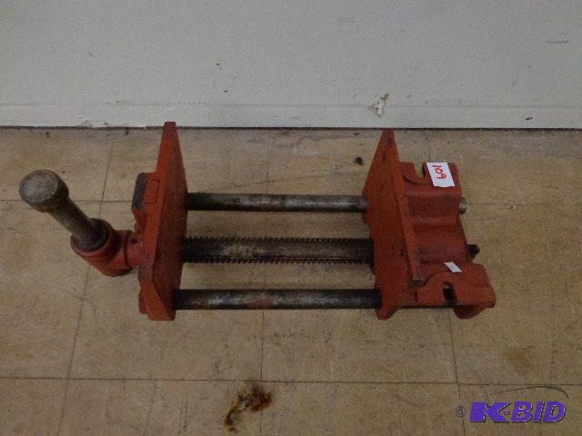 Morgan Bench Vise 7&quot Morgan Bench Vise V...
