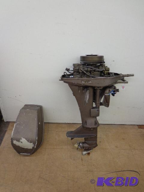 8 HP Outboard Motor Sea King 8 HP Outboard Mo...