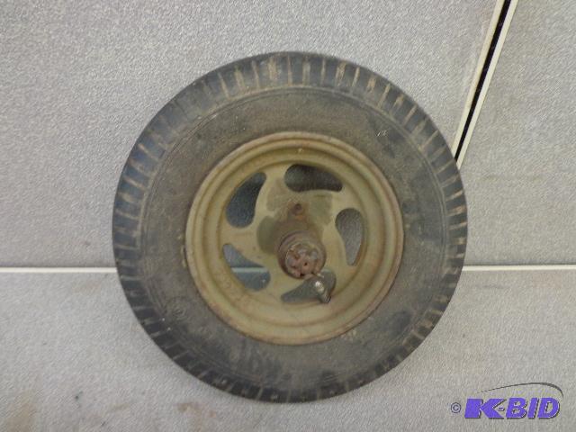 Wheelbarrow Tire &amp Rim 400 x 8&quot &nbs...