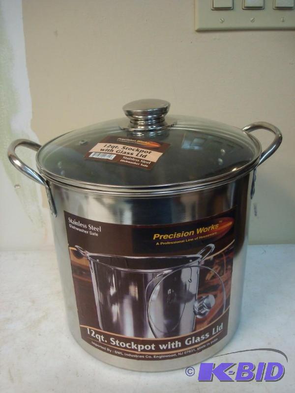 New 12 Qt Stockpot Pan With Glass Lid...